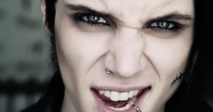 andy_biersack___coffin_by_dest